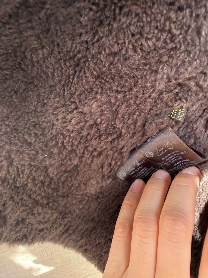 Продам Парку от Loro Piano