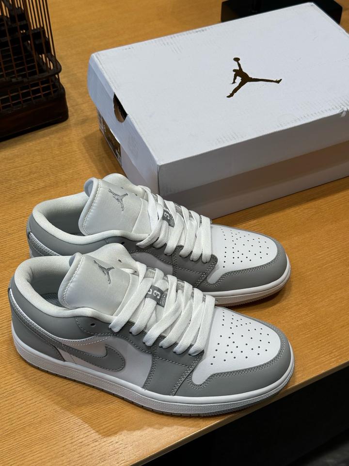 Nike кроссовки