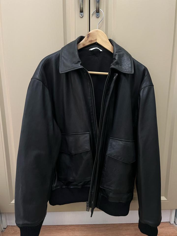 Кожаная куртка Зара