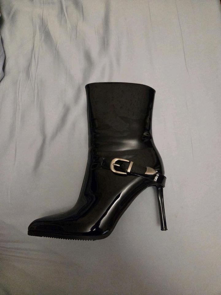 Лаковые Сапоги