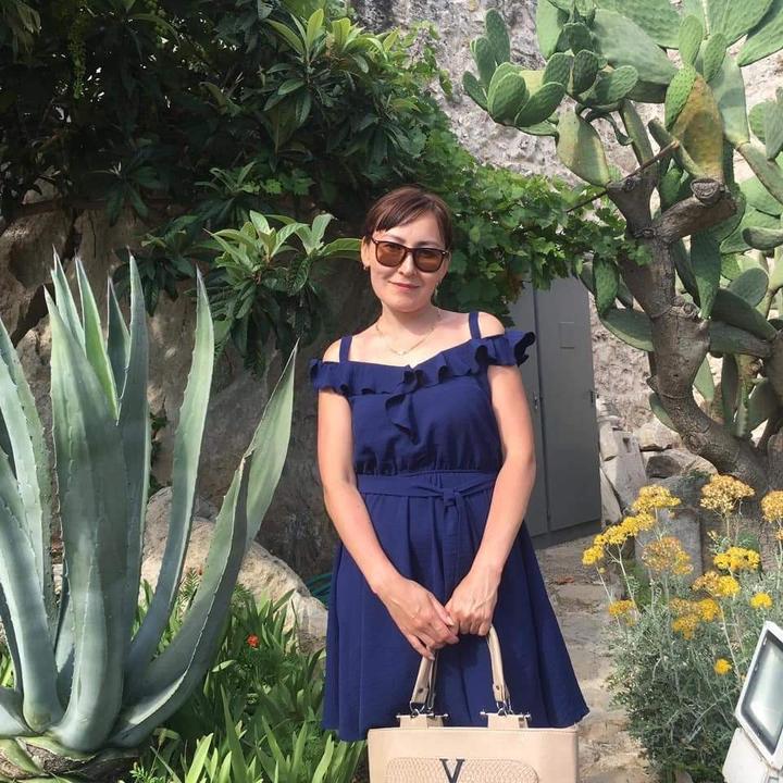 Синее красивое платье