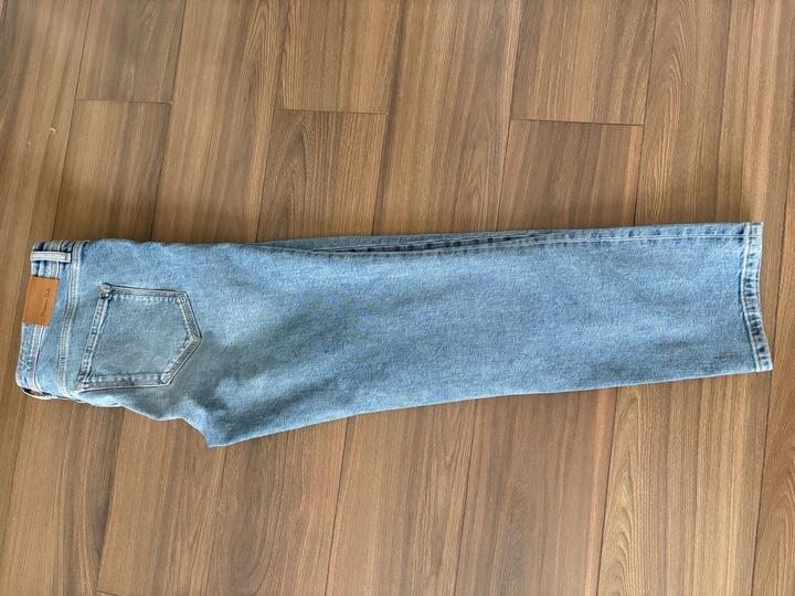 Прямые джинсы Massimo Dutti