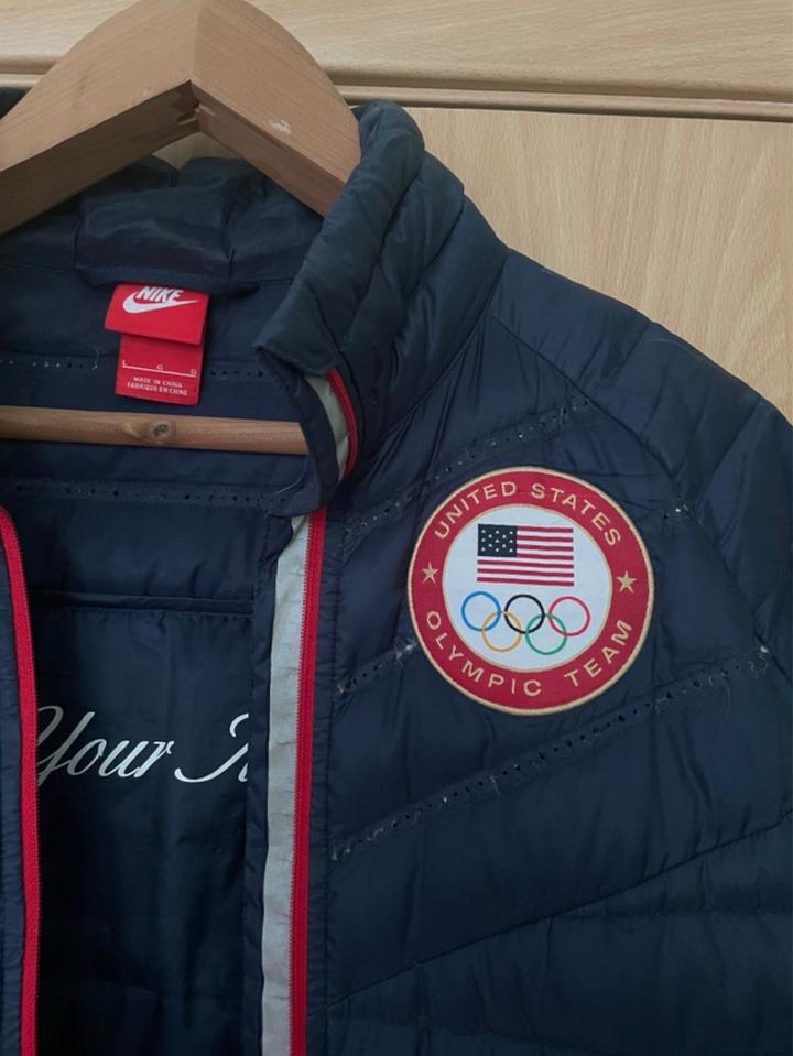 Олимпийская куртка NIKE