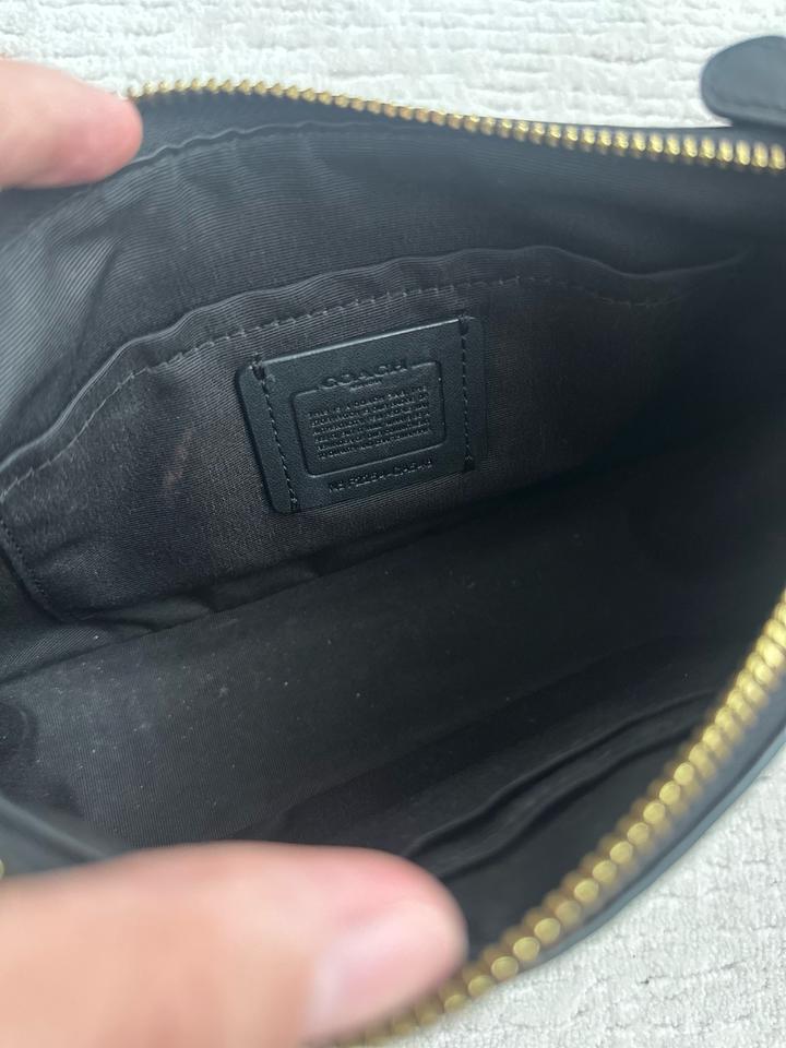 Сумка от Coach