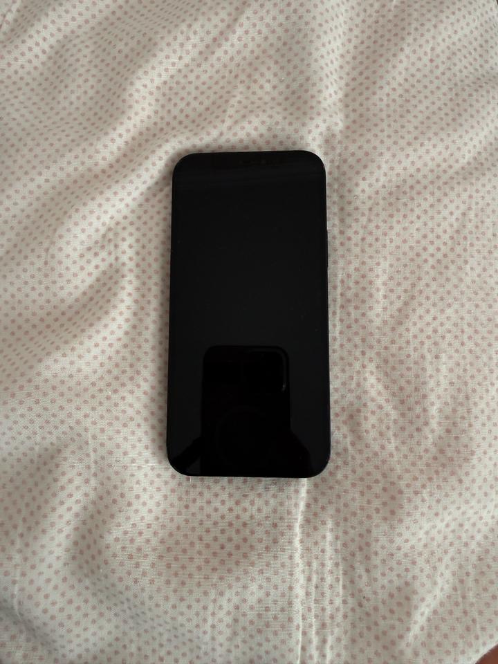 IPhone 12