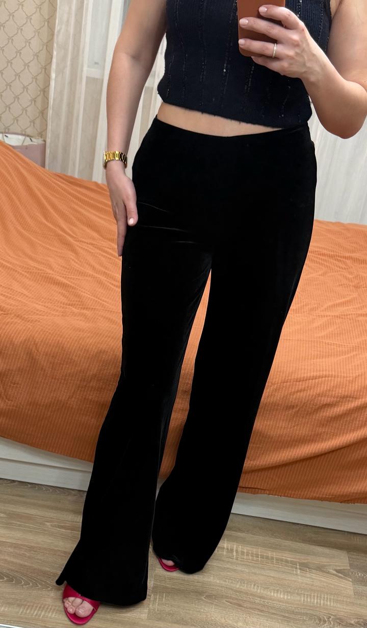 Брючки черные велюр