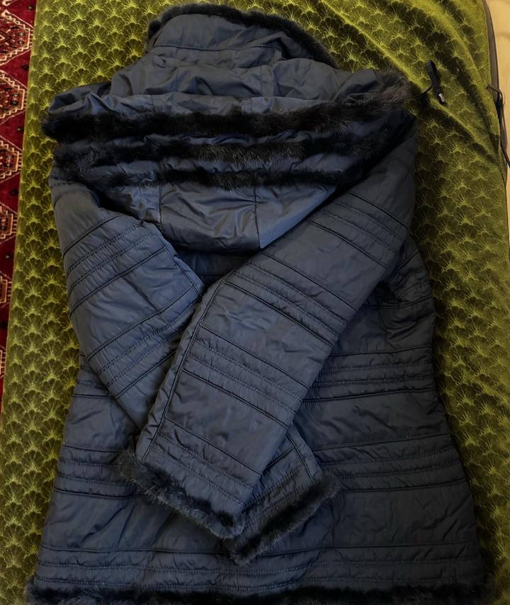 Куртка с утеплением из верблюжьей шерсти