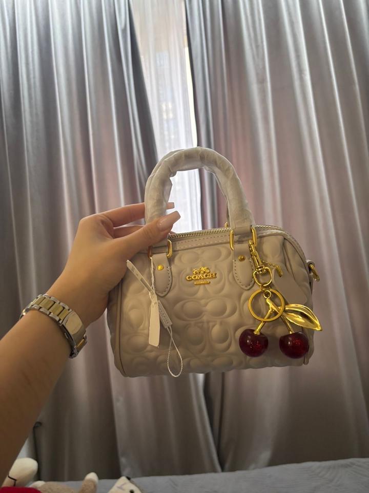 Нурсачи,шанель,баленсиага ,коуч