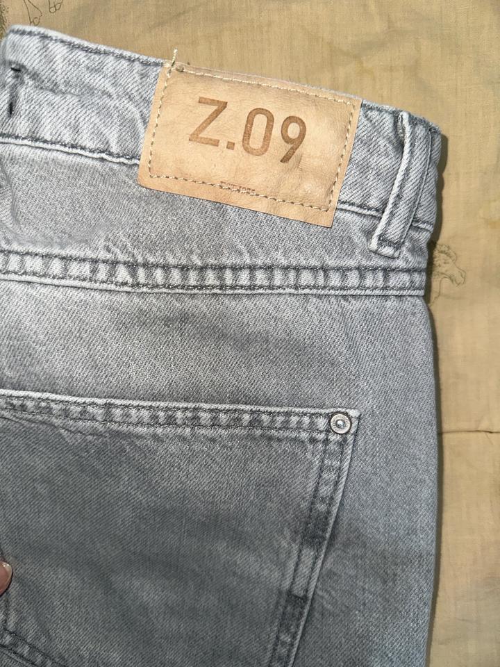 Джинсы Zara