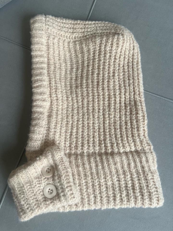 Капор Шапка новый