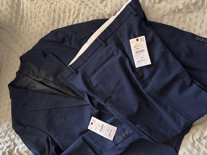 Новый костюм (пиджак, брюки) Zara