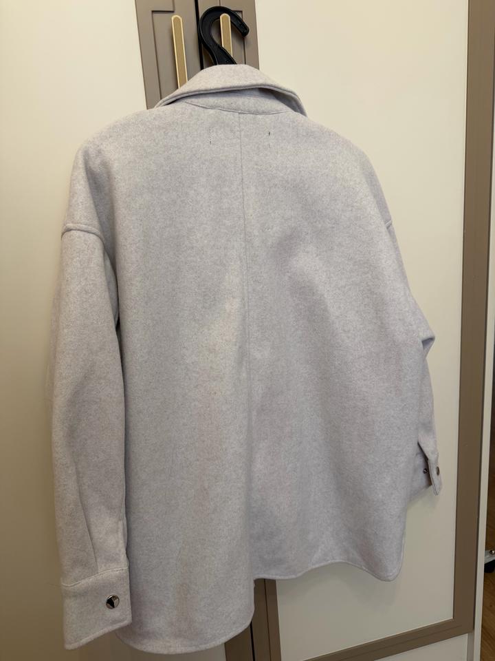 Курточка Zara