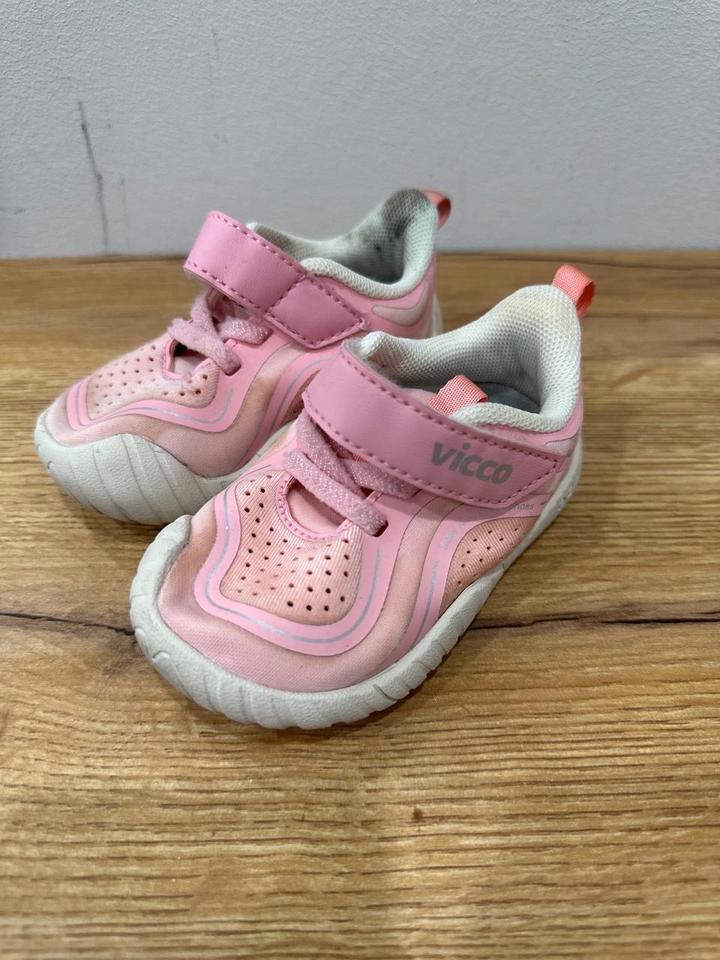 Кроссовки vicco