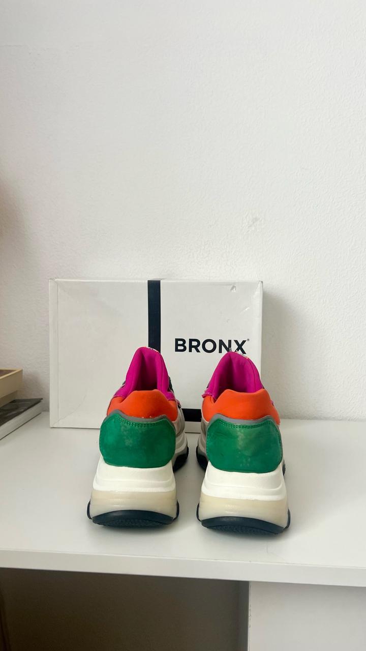 Кроссовки Bronx