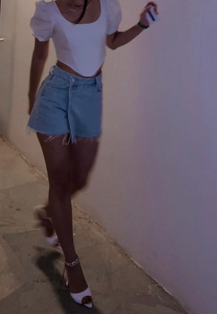 Блузка на завязках