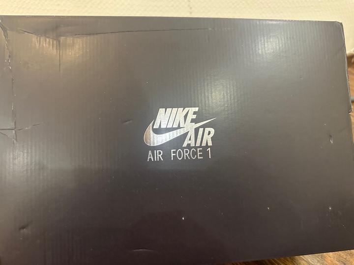 Кроссовки, Nike Air Force 1