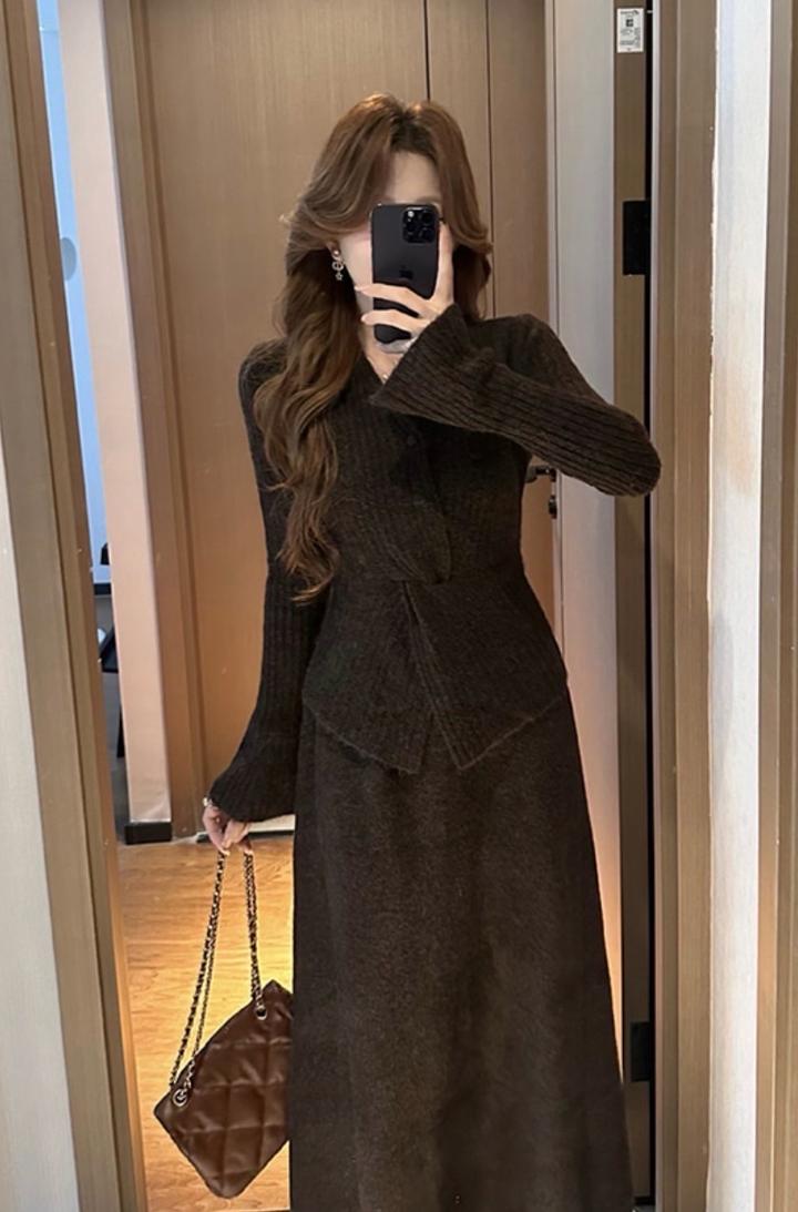 Вязаный комплект