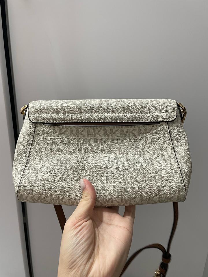 Кроссбоди от Michael Kors