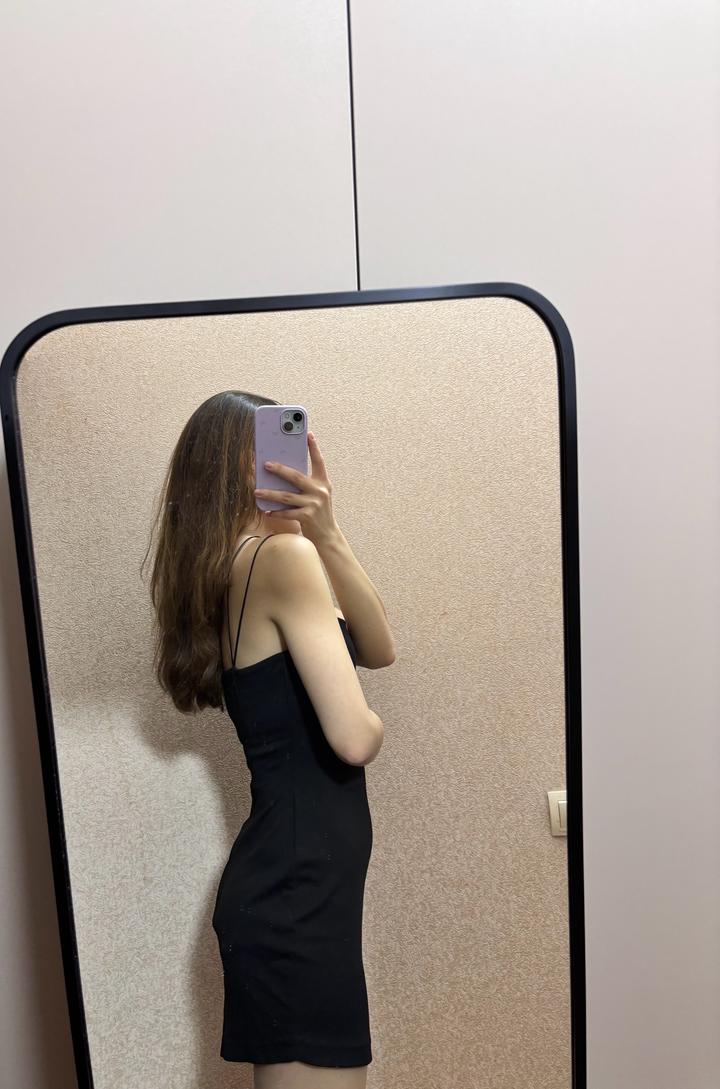 Платье черное Lichi