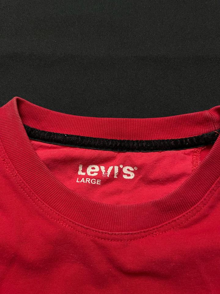 Levis long sleeve