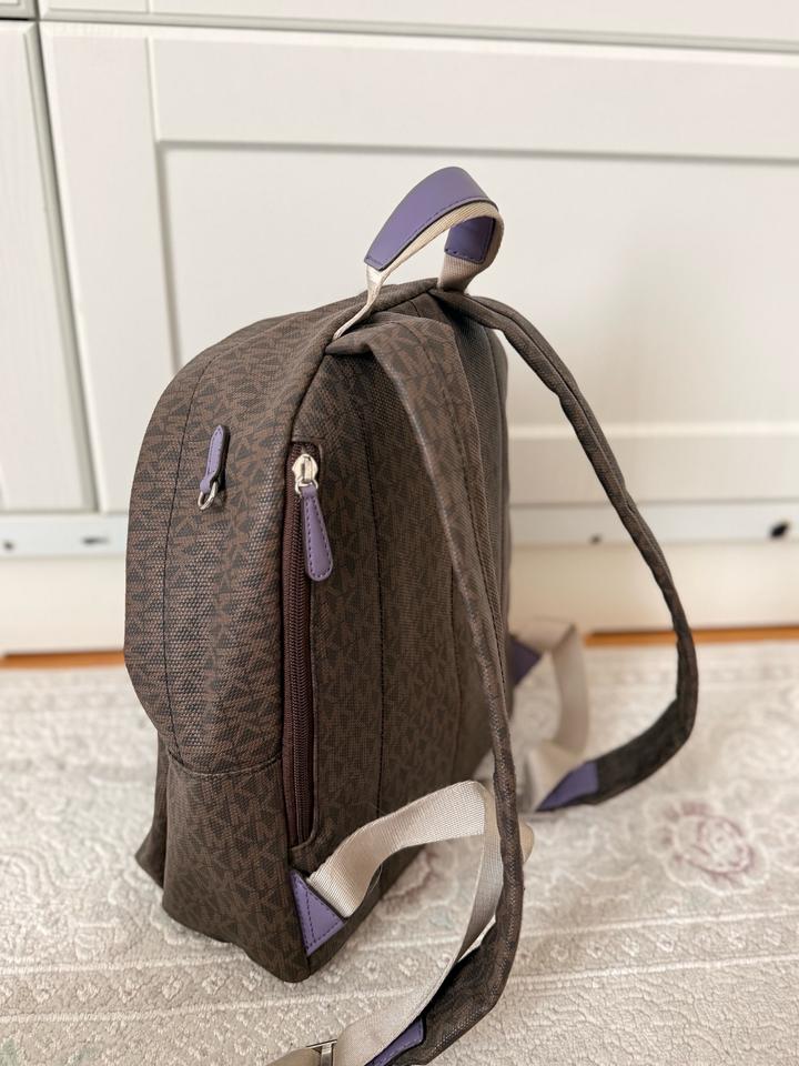 Рюкзак Michael Kors