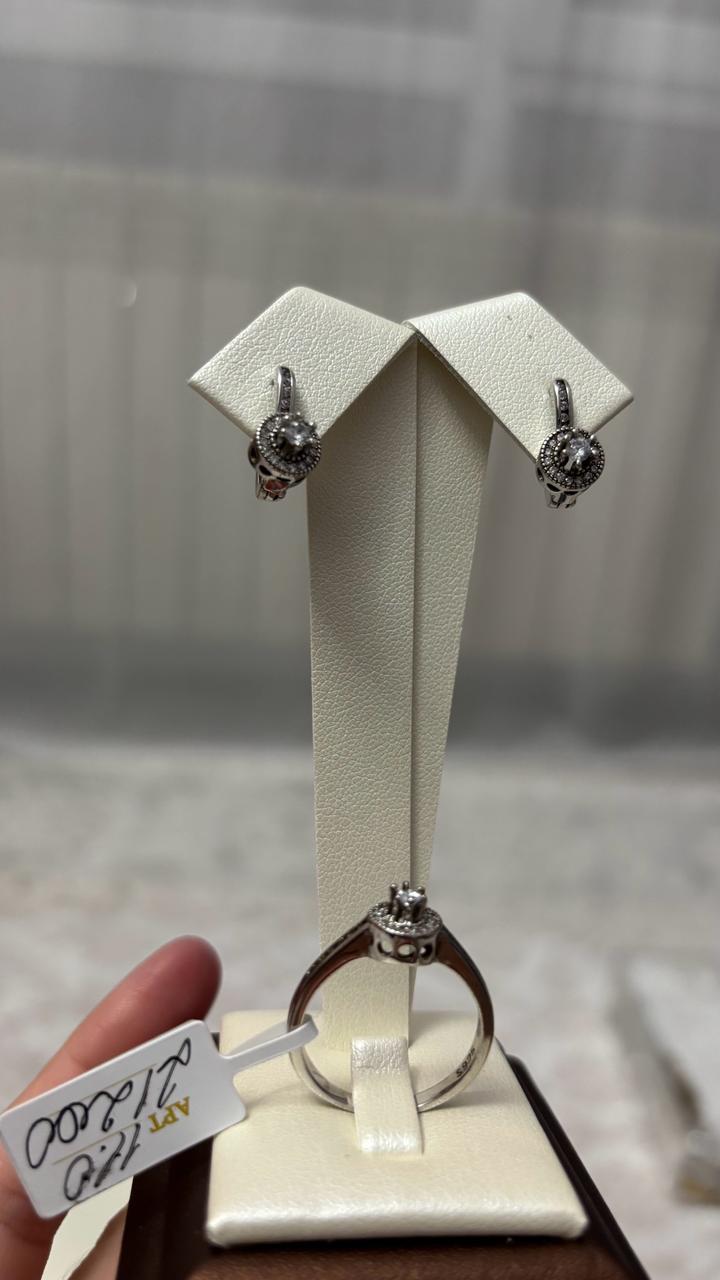 Серебряный набор форма под бриллиант 925 проба