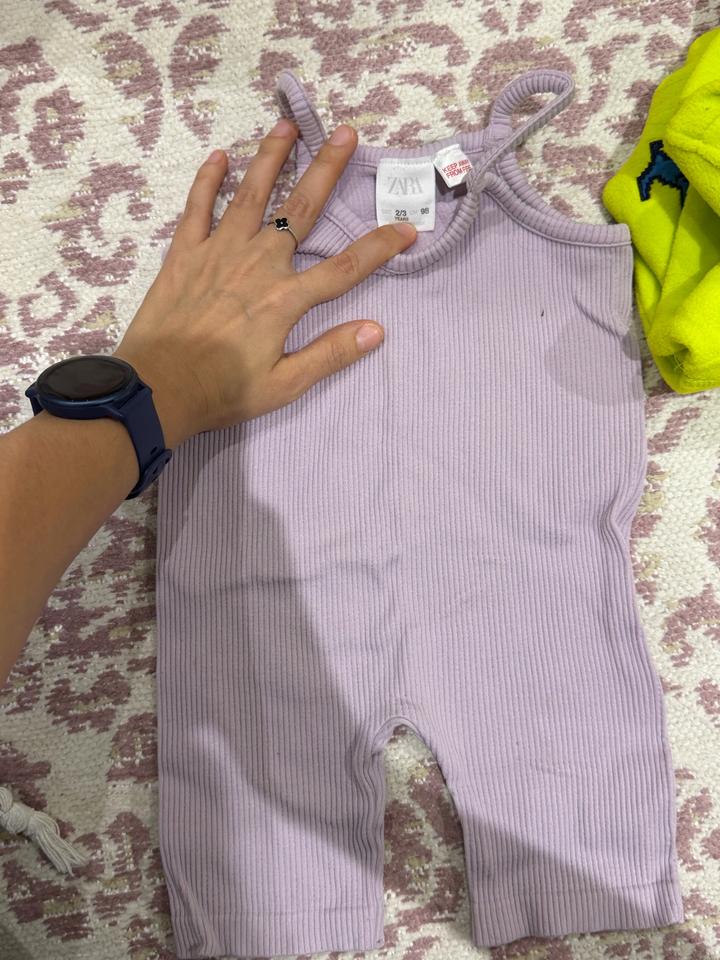 Все вещи за 12 тыс, все качественное размер от 1,5 года до 3 лет.