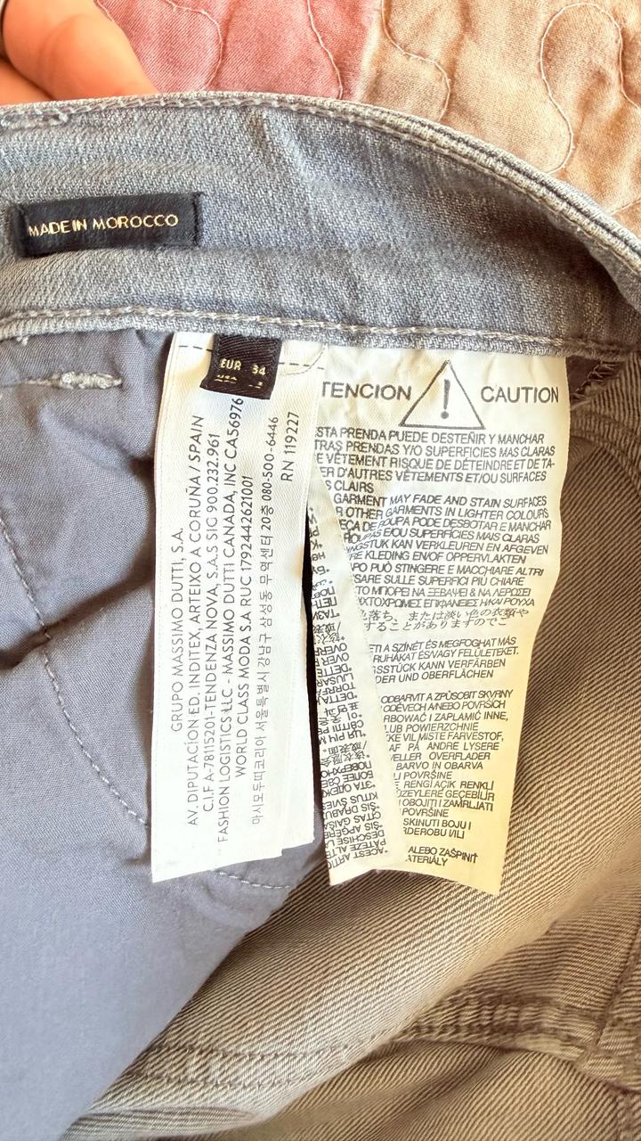 Серые джинсы Massimo Duti