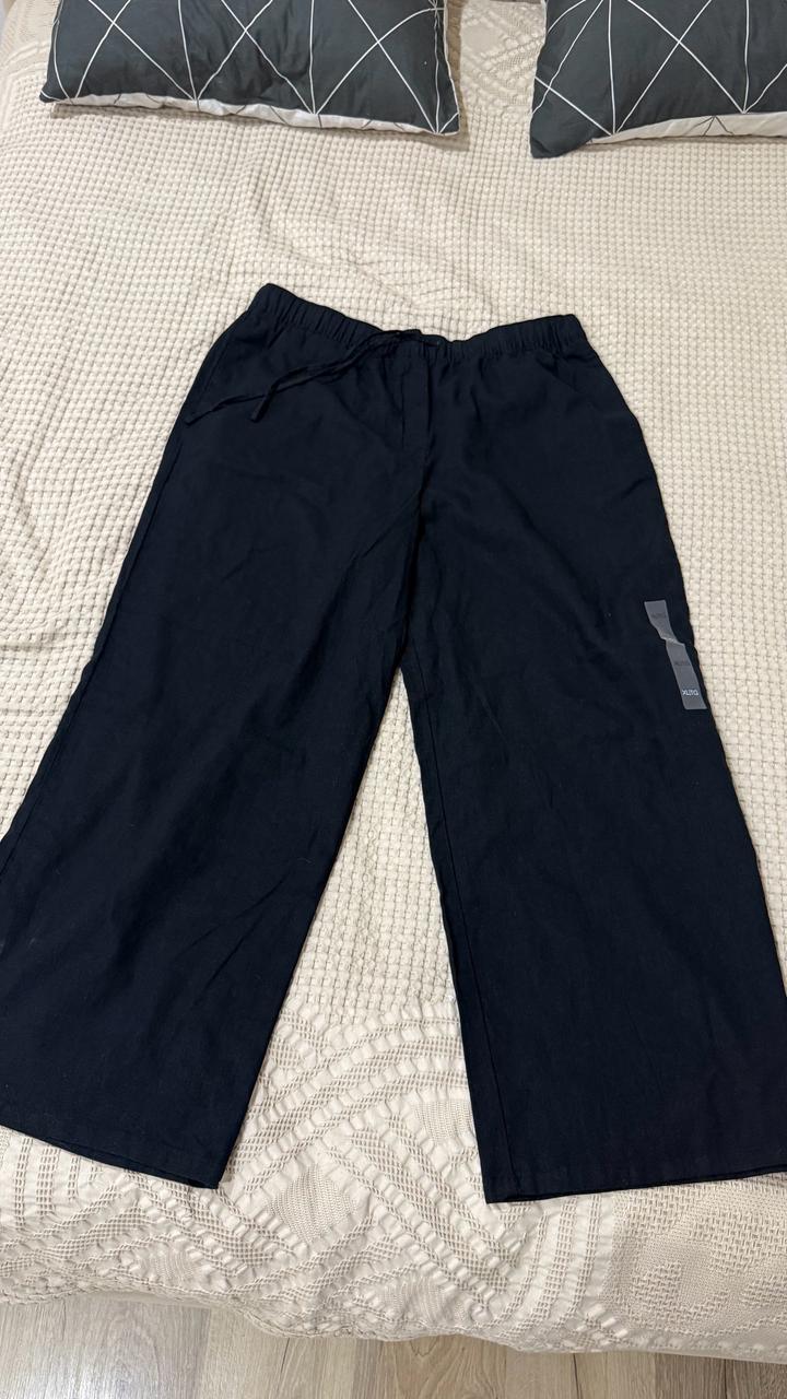 Черные штаны Calvin Klein