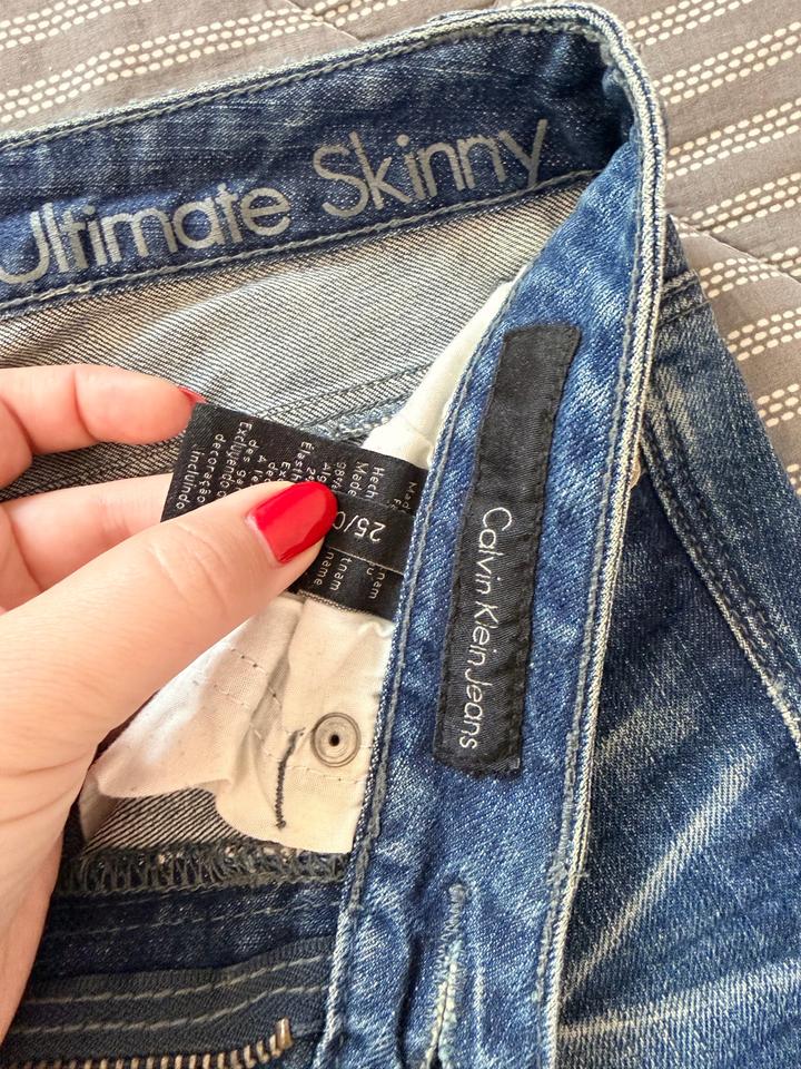 Джинсы Капри Calvin Klein