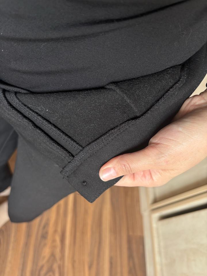 Черные брюки