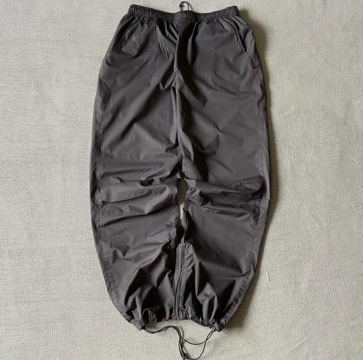 Vintage Nike парашюты