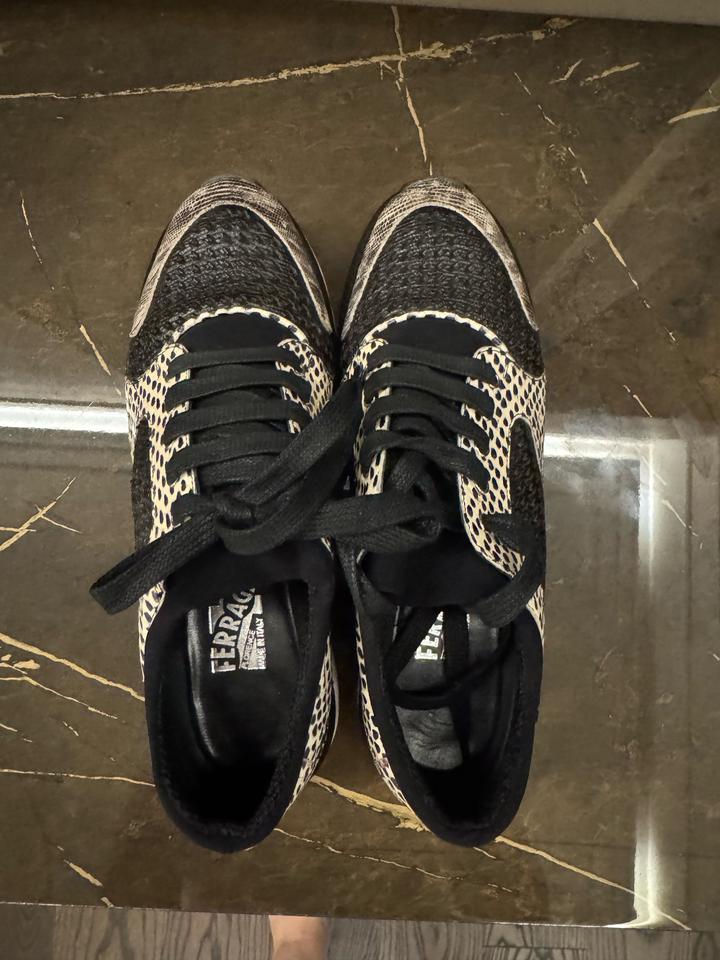 Кроссовки Ferragamo