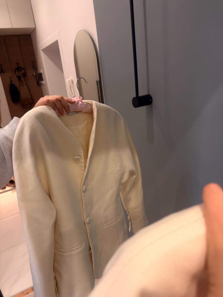 Белый пиджак Uno concept store