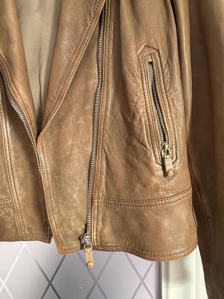 Кожаная куртка Massimo Dutti, хаки