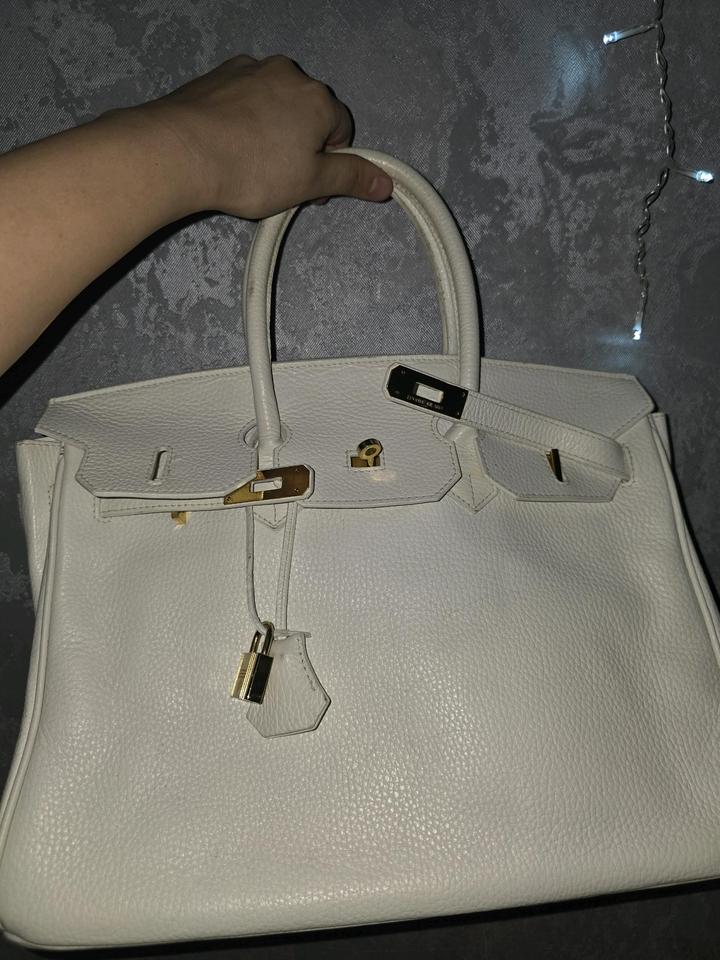 Eponine Milano - Итальянское качество с ДНК Hermes