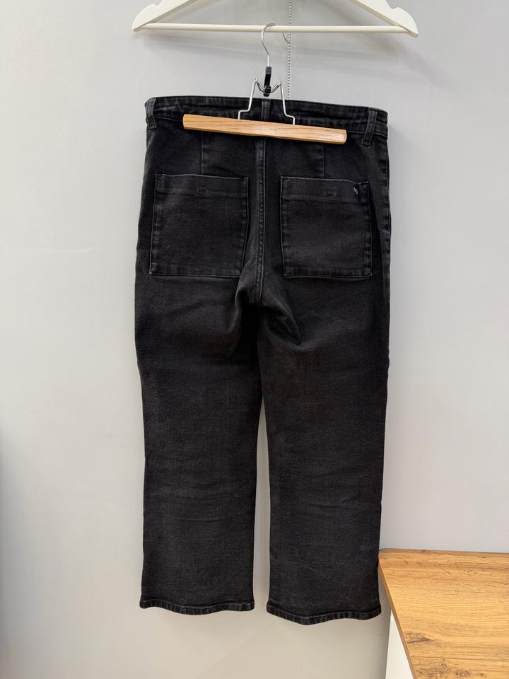 Черные укороченные джинсы Zara