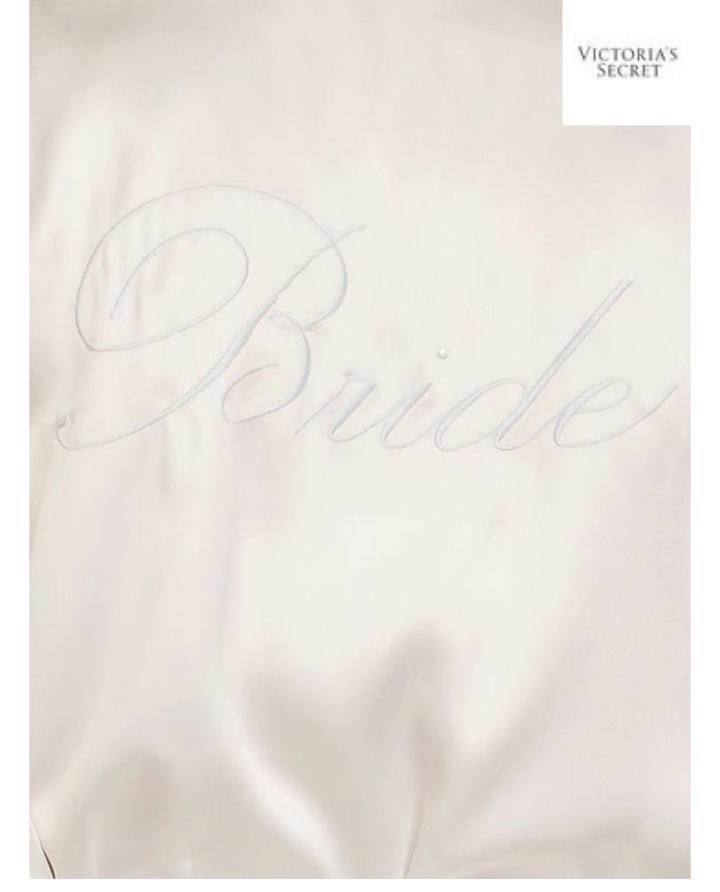 Новый халат Victoriya’s Secret с надписью Bride