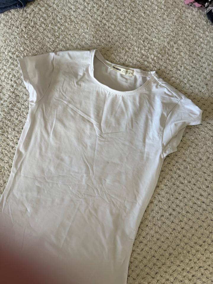 Футболка Bershka