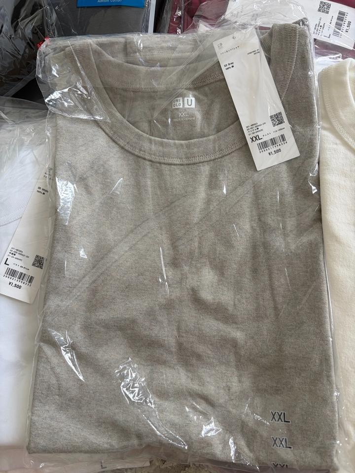 Мужские футболки Uniqlo