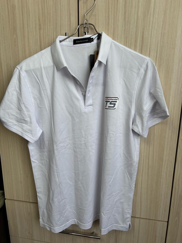 белая футболка поло