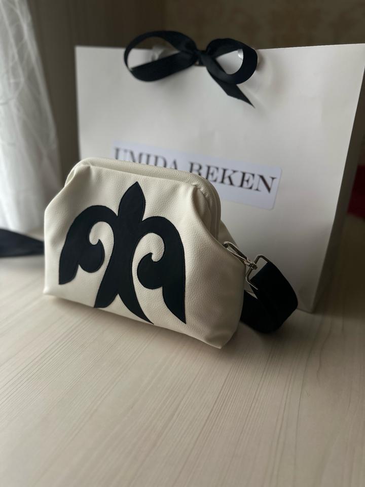 Сумка Дизайнерском от бренда Umida Beken