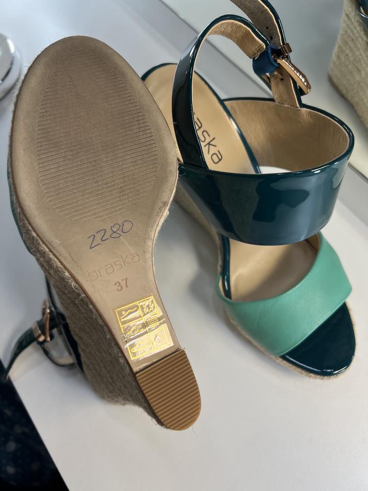 босоножки braska