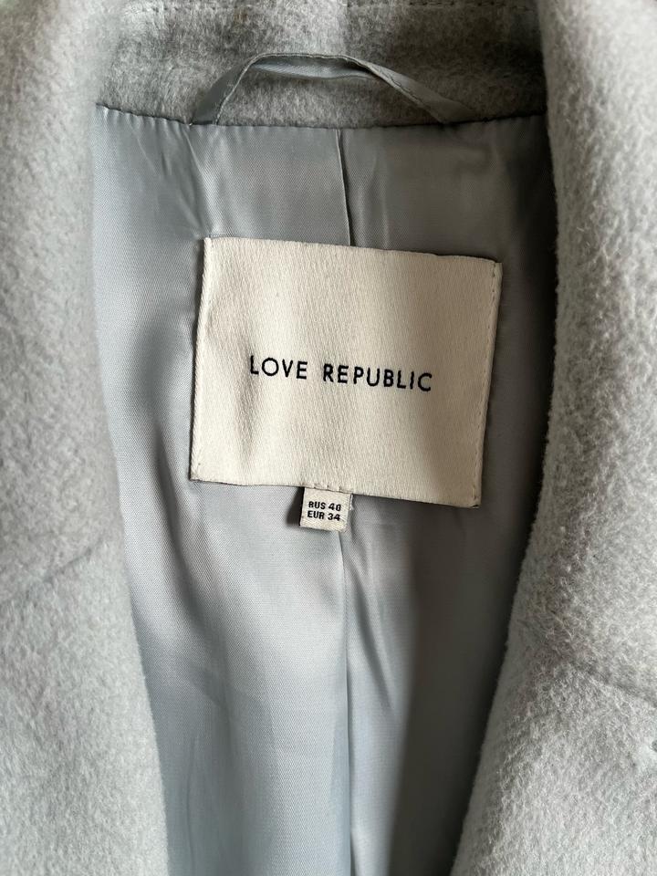 Шерстяное пальто Love Republic (53% шерсть)