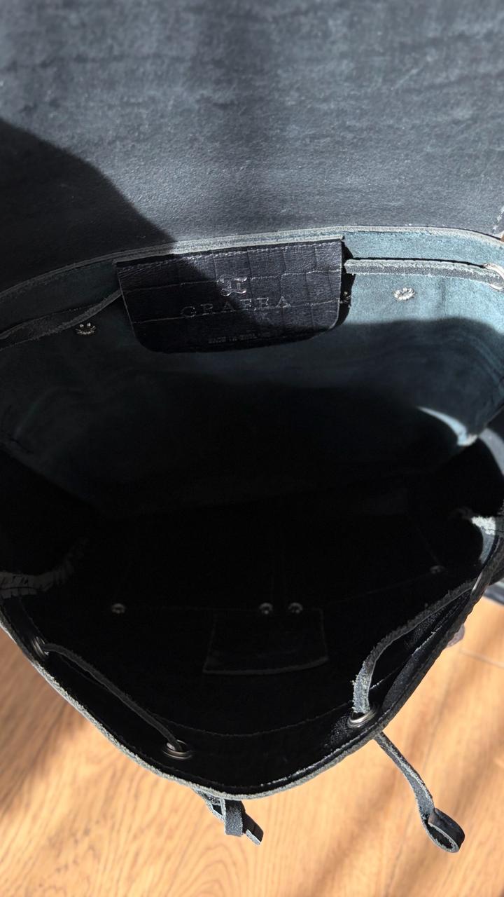 Кожаный рюкзак