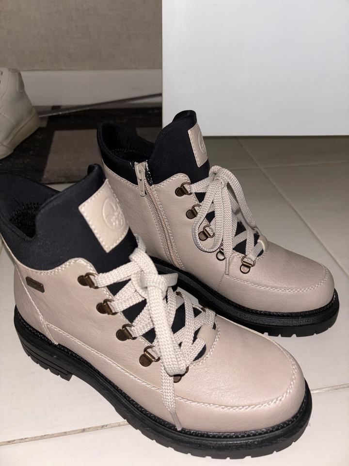 Женские ботинки Rieker из экокожи утепленные, бежевый