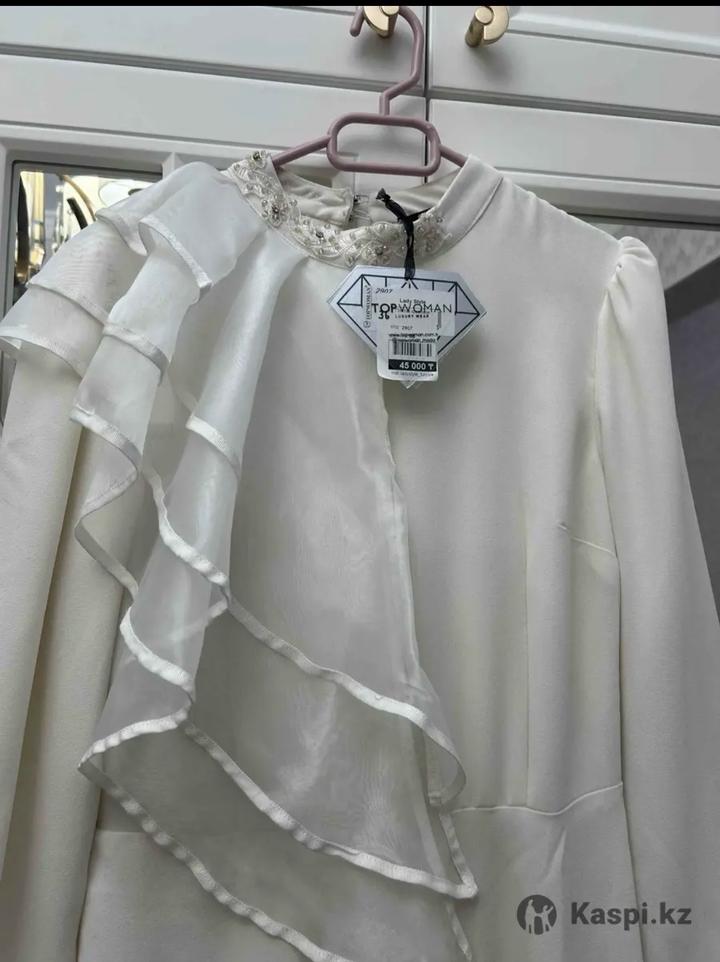 Белое платье от Top women