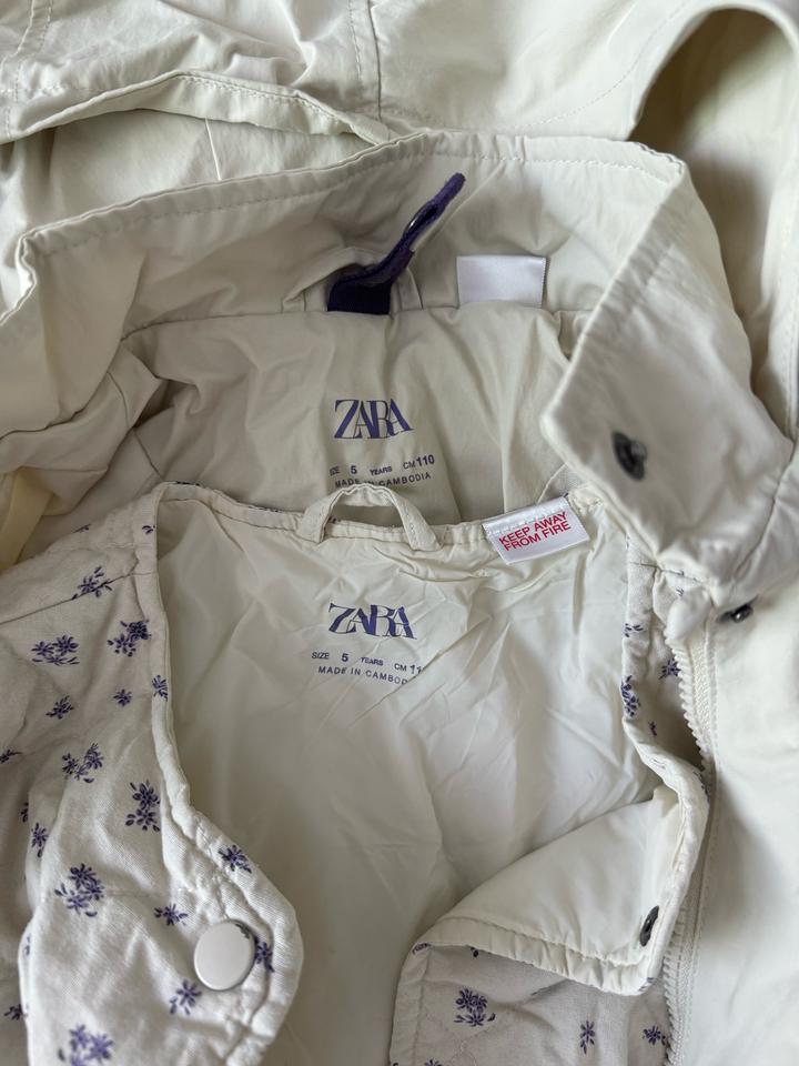 Плащ + жилетка 2 в 1