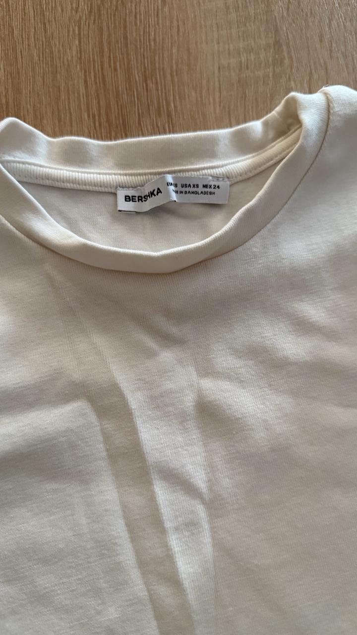 Футболка скимс bershka