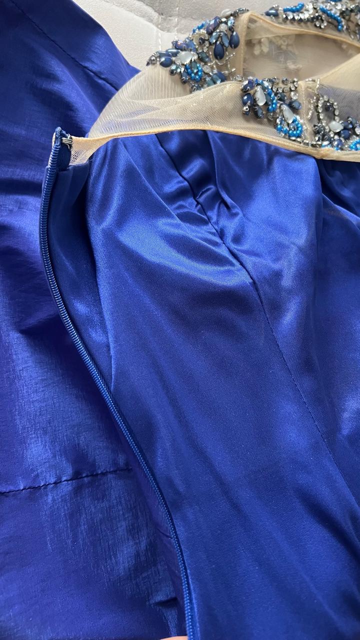 Вечернее платье